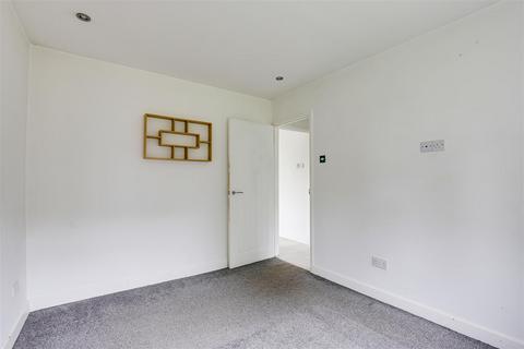 2 bedroom maisonette for sale, Elwes Lodge, Carlton NG4