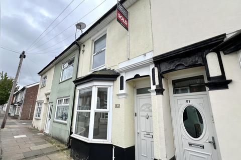 3 bedroom house to rent, Lower Derby Road, Portsmouth