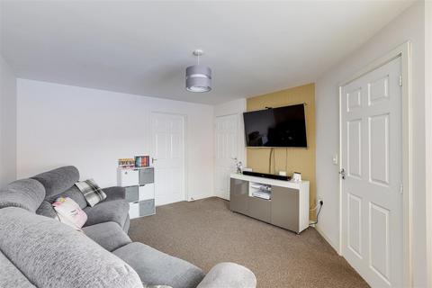 3 bedroom townhouse for sale, Mustang Close, Hucknall NG15