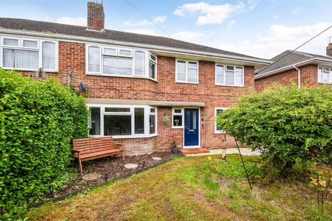 2 bedroom maisonette for sale, Fairways, Weyhill, Andover