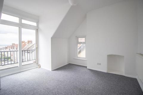 1 bedroom flat for sale, Genesta Road, Westcliff-on-Sea SS0