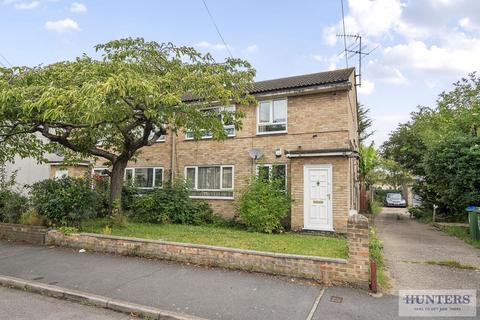 2 bedroom maisonette for sale, Overton Road, Abbey Wood, SE2