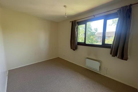 2 bedroom terraced house to rent, Medhurst, Two Mile Ash, Milton Keynes