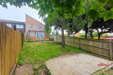 49 Cinque Foil, Peacehaven, BN10 8DZ