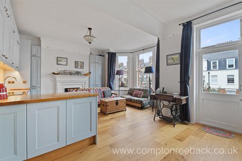 2 bedroom apartment for sale, Wymering Mansions, Maida Vale W9