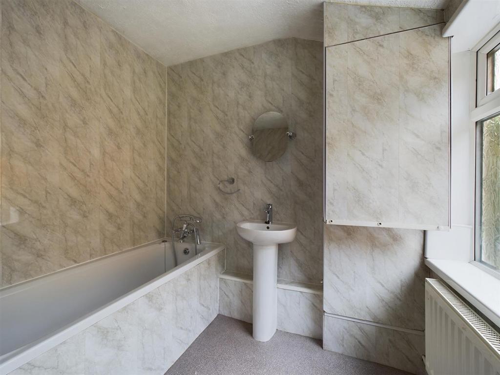 Ground Floor Bathroom