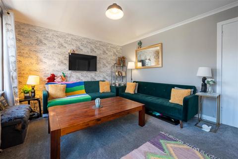 Flat 8, 3 Atholl Court, Perth, PH1 5HX