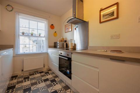 Flat 8, 3 Atholl Court, Perth, PH1 5HX