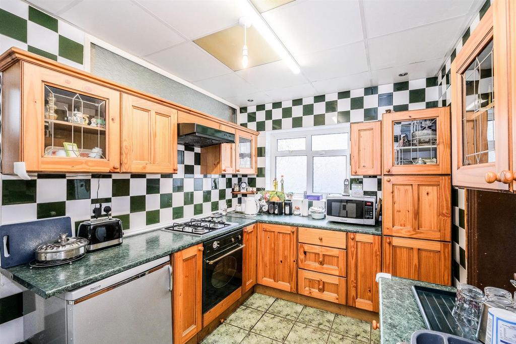 37 Cann Hall Road-13 resized.jpg