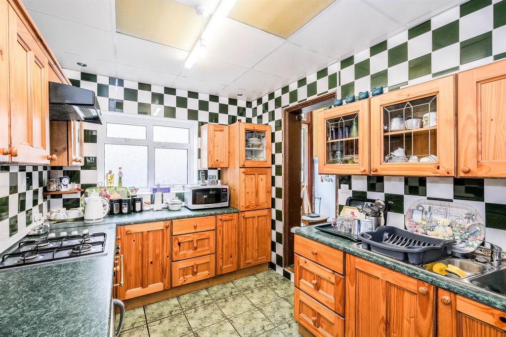 37 Cann Hall Road-14 resized.jpg