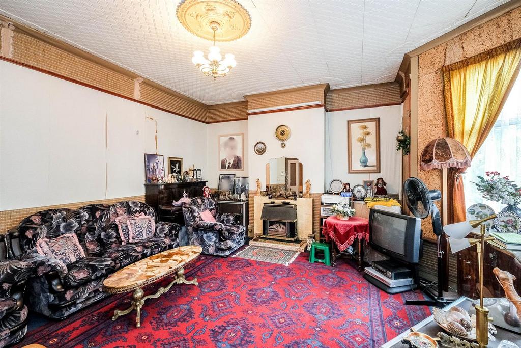 37 Cann Hall Road-3 resized.jpg