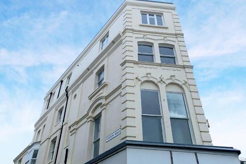 1 bedroom property to rent, Station Road, Hastings TN34