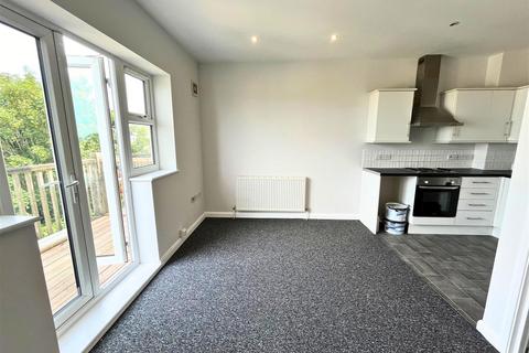 2 bedroom maisonette to rent, St. Georges Road, Hastings TN34