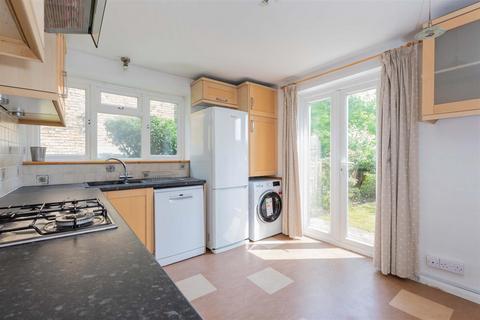 2 bedroom maisonette for sale, Ray Mill Road West, Maidenhead