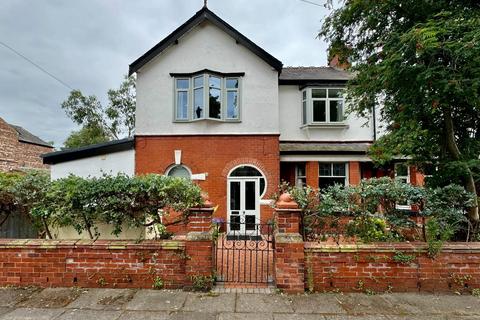 4 bedroom semi-detached house for sale, Grange Road, Chorlton