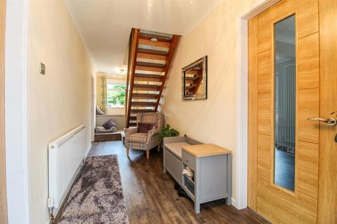 11 Ashley Close, Wrenthorpe, Wakefield, WF2 0JU