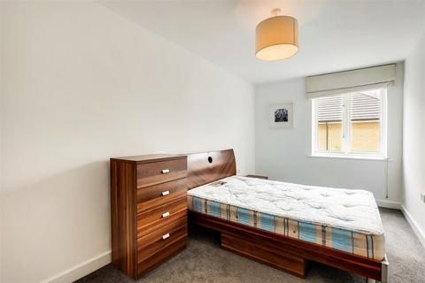 3 bedroom apartment for sale, Park Lodge Avenue, West Drayton UB7