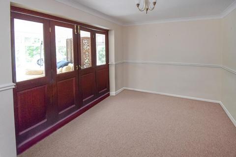 4 Beach Road, Morfa Bychan, Porthmadog, LL49 9YA
