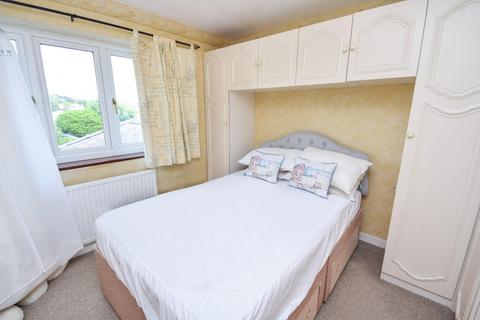 4 Beach Road, Morfa Bychan, Porthmadog, LL49 9YA