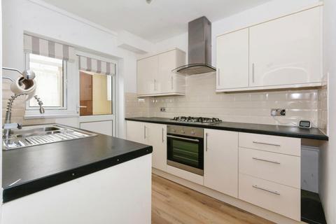 3 bedroom end of terrace house for sale, Meadow Drive, Hampton-In-Arden, Solihull