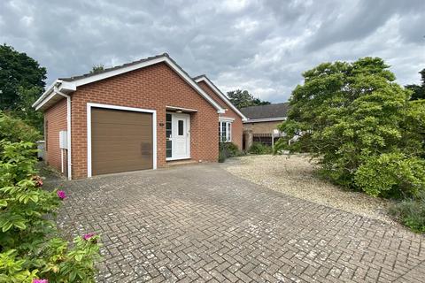 3 bedroom detached bungalow for sale, Gorse Close, Woodhall Spa