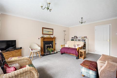 3 bedroom detached bungalow for sale, Rowley Court, Earswick, York, YO32 9UY