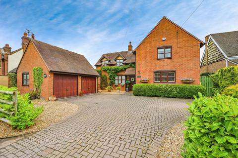 4 bedroom detached house for sale, Blithbury Road, Hamstall Ridware