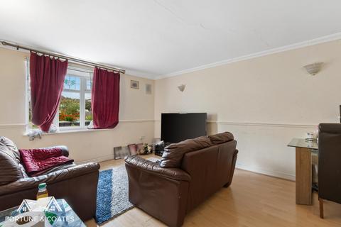353 Milwards, Harlow, CM19 4SW