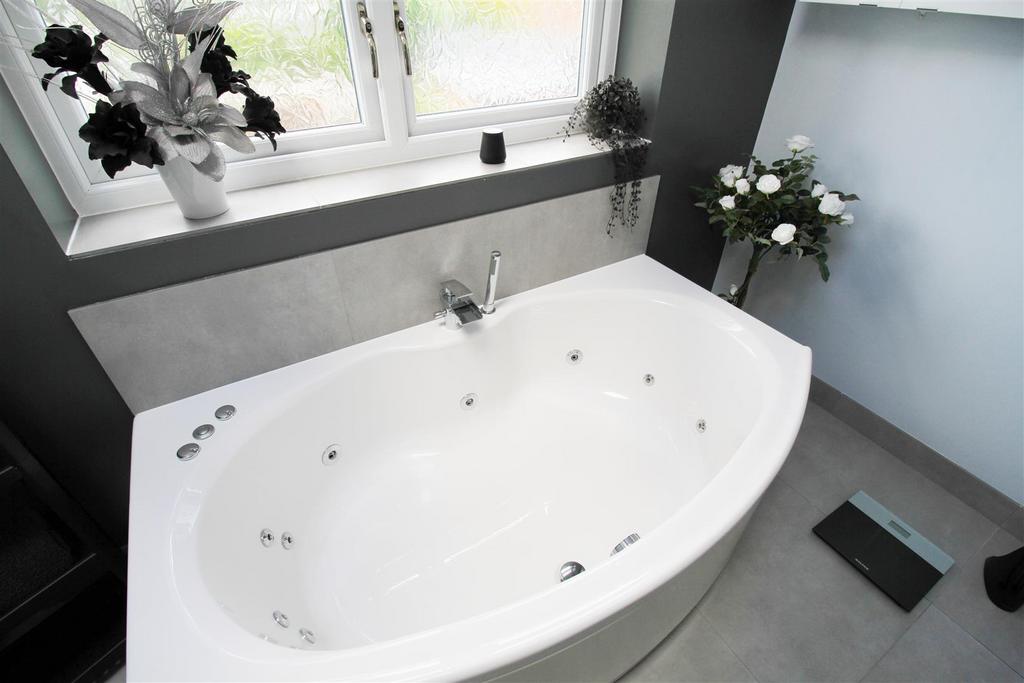 Bath.jpg