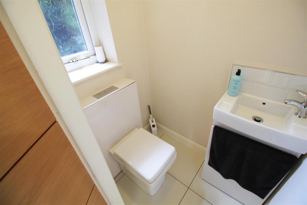 Downstairs WC.jpg
