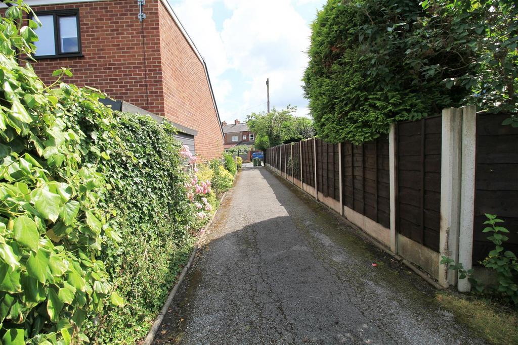 Driveway.jpg