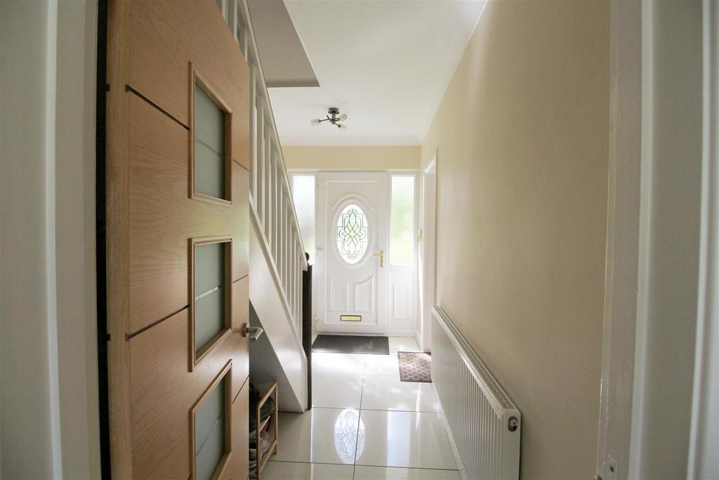 Hallway.jpg
