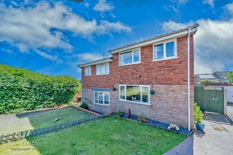 3 bedroom semi-detached house for sale, Midhurst Drive, Cannock WS12