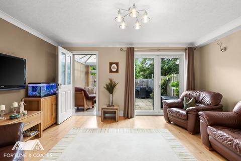 3 bedroom terraced house for sale, Sycamore Field, Harlow