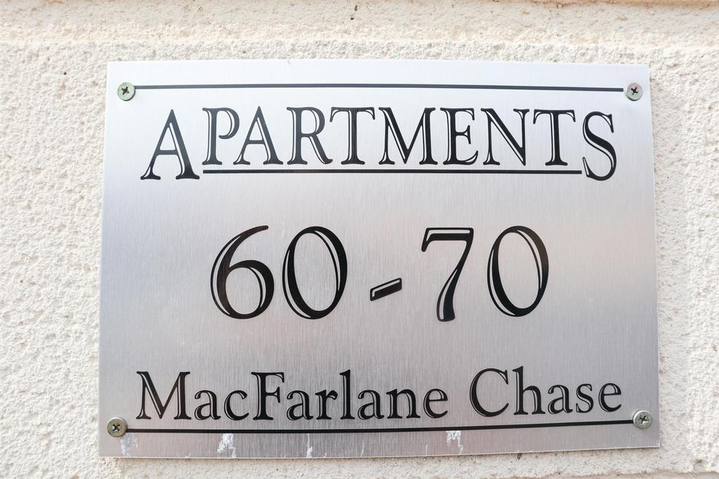 Plaque