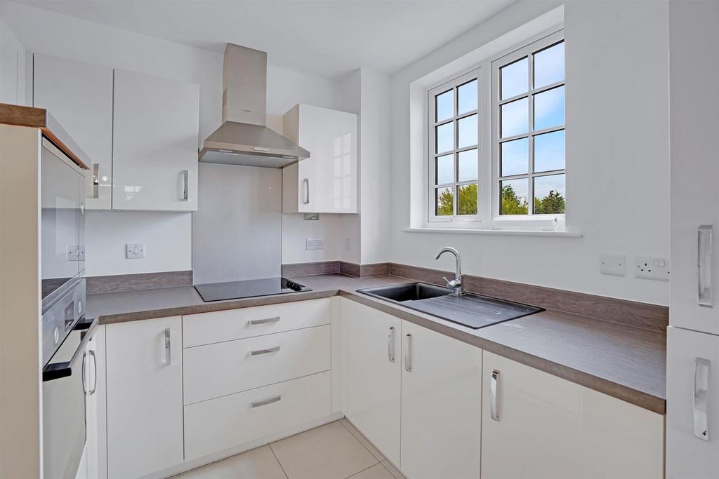 06-c36f80626-MK-MCS-22 Beck House-26-medium.jpg