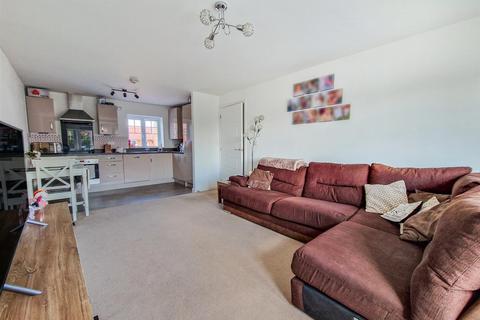 2 bedroom apartment for sale, Martell Drive, Kempston