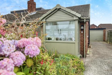 2 bedroom semi-detached bungalow for sale, Westbourne Avenue, Thornton