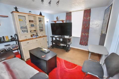 1 bedroom cottage for sale, Albert Place, Camborne