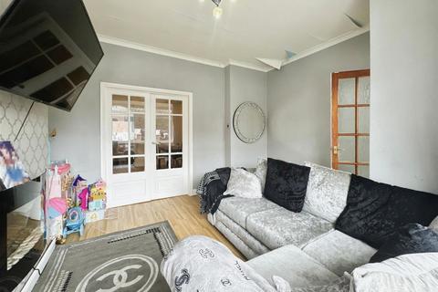 2 bedroom terraced house for sale, Shaftesbury Road, Hillside, Southport