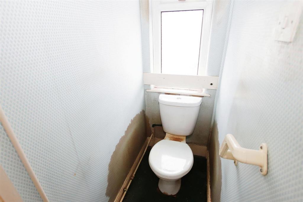 Separate wc