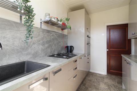 12 Tenterden Road, Sheffield, S5 6AJ