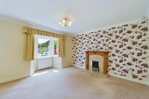 3 bedroom detached bungalow for sale, Glaisdale Close, Bridlington