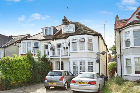 1 bedroom flat for sale, Whitefriars Crescent, Westcliff-On-Sea SS0