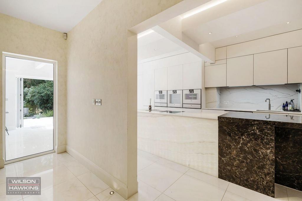 2 Oakley Grange, Mount Park Road - 3k3oo Oihqi H7pim