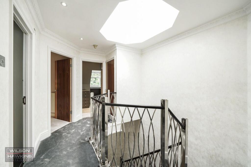 2 Oakley Grange, Mount Park Road - G7 NT4 D8 WBW7locj