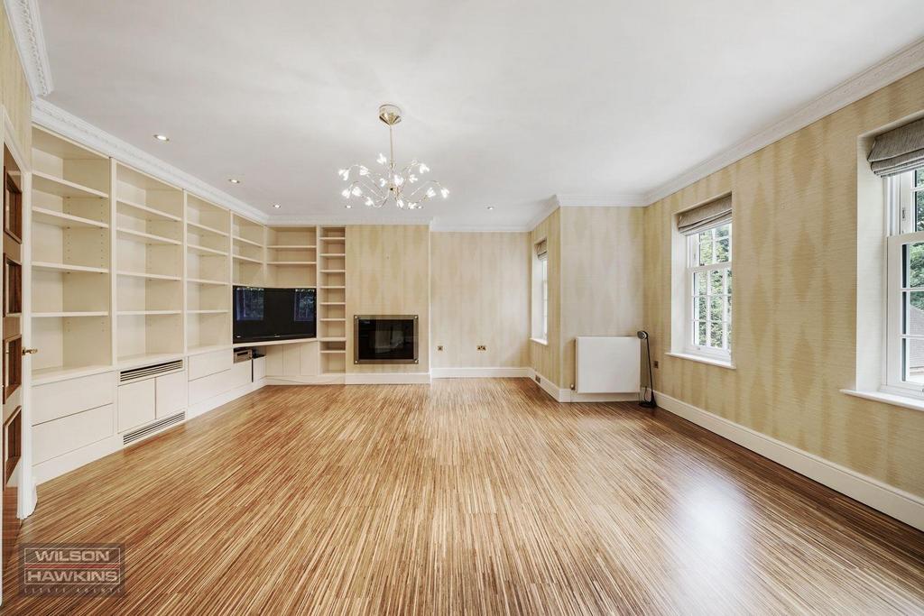 2 Oakley Grange, Mount Park Road - s MW5 Dxw7 VFL06 JH