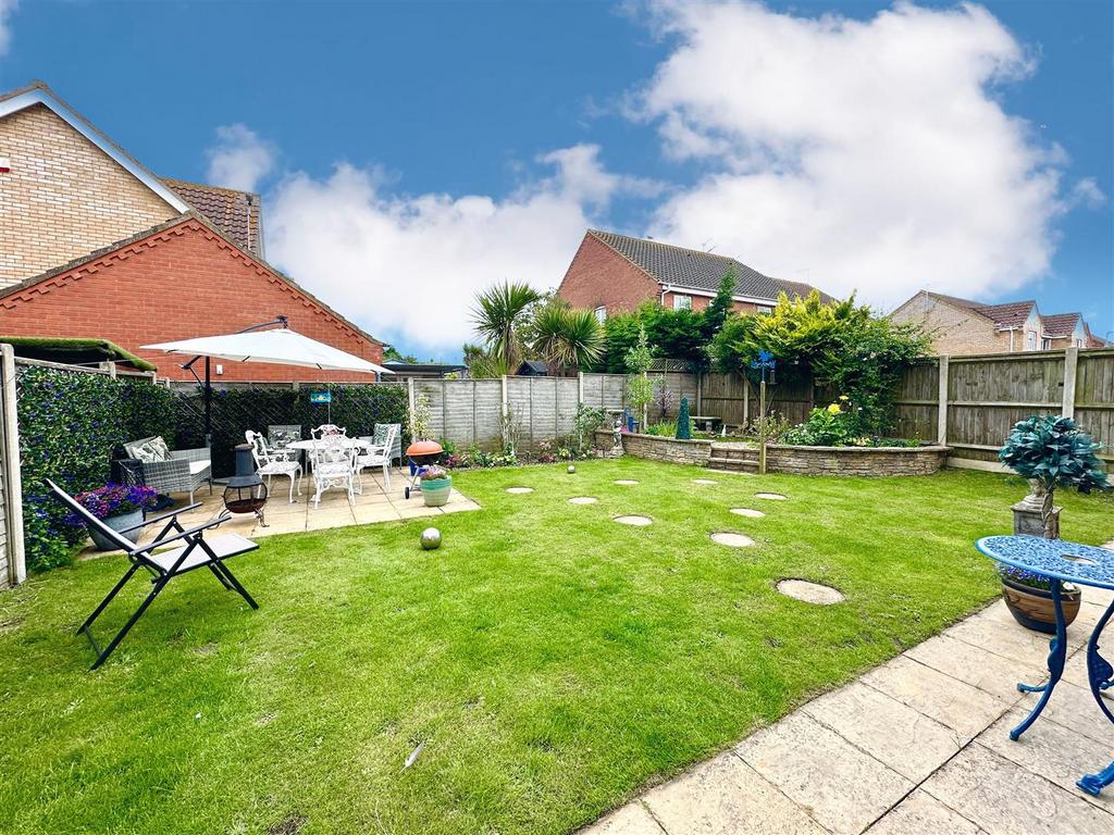 Garden (4)