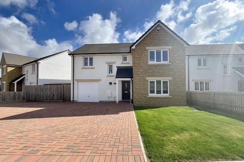 43 Fallow Road, Helston, TR13 8WH