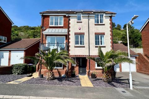 5 bedroom detached house for sale, Alexandra Corniche, Hythe